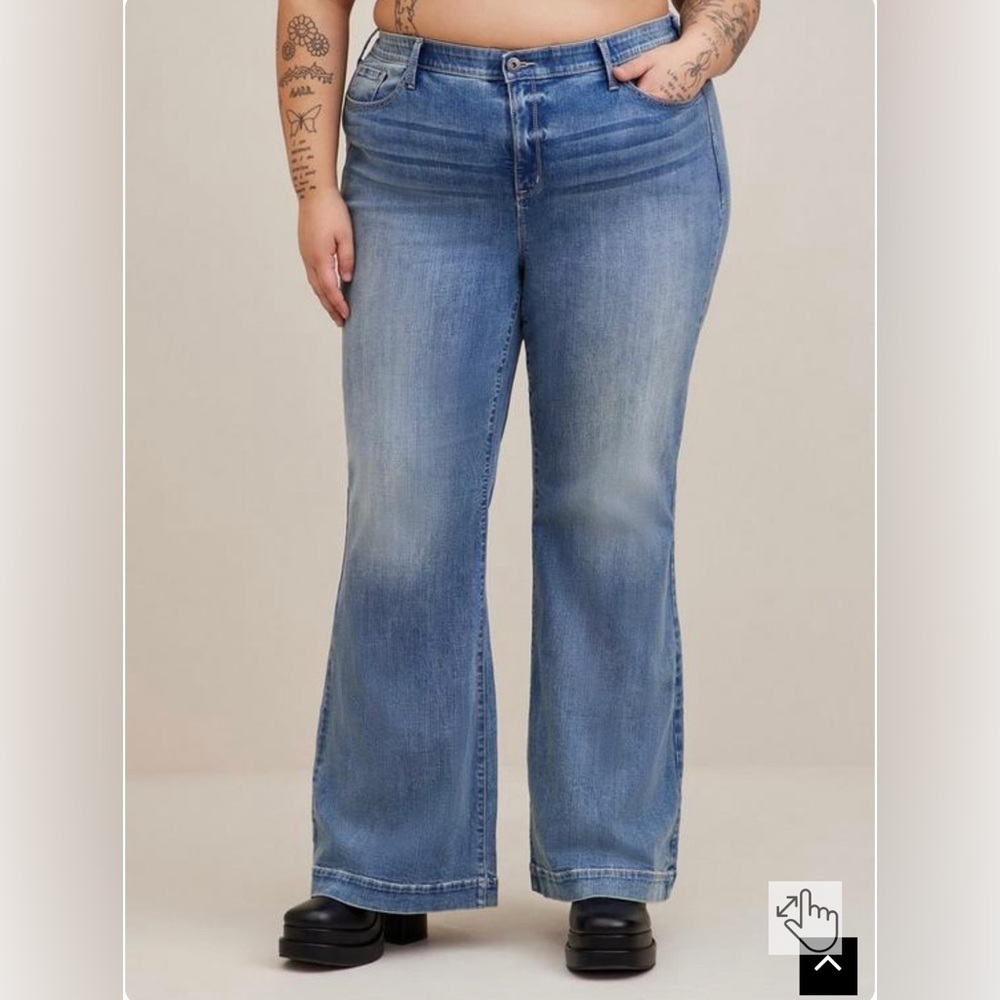 Torrid Sky High Flare Vintage Stretch High Rise Jean 22 Tall